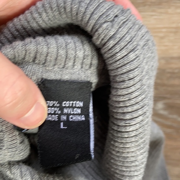 Turtleneck sweater dress - Picture 4 of 4